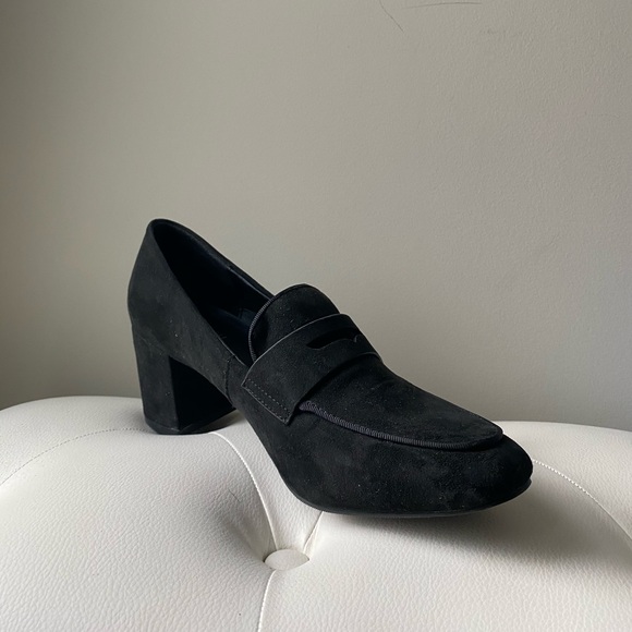 NEW le château loafer style heels - Picture 2 of 4